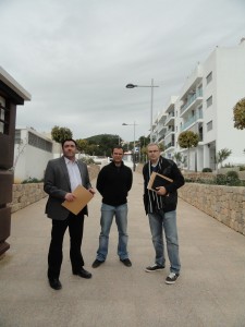 Els regidors José Luis Pardo, Jaume Ribas i Vicent Torres durant la roda de premsa. Foto: PSOE-Pacte.