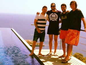 Leo Messi, junto a Pinto, Cesc Fábregas y Pep Moix en Eivissa.