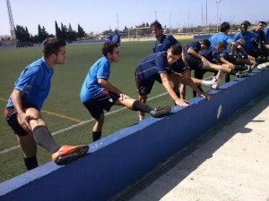 Mourad se resintió de sus molestias en las amigdalas y se cayó del once inicial. Foto: Radio Illa