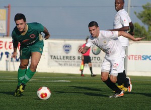 José Luis estará en el once este miércoles ante el Espanyol B, aunque se perderá el partido de Liga por sanción.