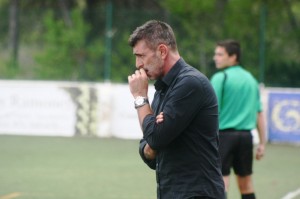 Vicente Román espera un derbi igualado este domingo ante el Formentera.