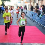 Varios corredores de la segunda carrera del día.