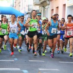 Los atletas inician la competición sobre 9.800 metros.