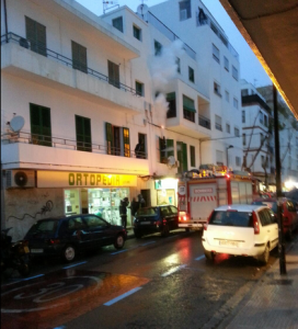 Efectivos del Cuerpo de Bomberos han acudido al lugar con intenciones preventivas hasta que llegara el equipo de Gesa. Foto: Protección Civil de Eivissa
