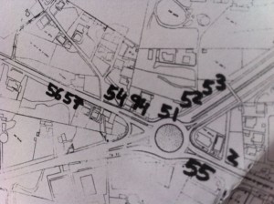 Un detall del mapa de Vila amb les tanques publicitàries indicades i numerades. Foto: D.V.