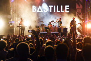 'Bastille' no defraudó en su paso por Ibiza Rocks. Foto: La Skimal 