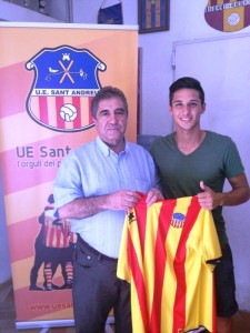 Aitor Ramírez, durante su presentación como nuevo jugador del Sant Andreu.