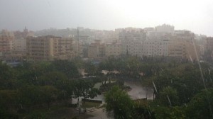 Imagen de archivo de la ciudad de Ibiza bajo la lluvia. Foto: R.M.