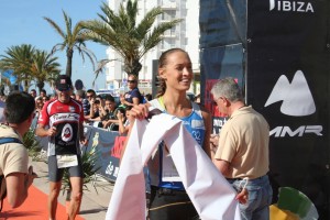 Indre Barkute, la gran favorita, se hizo con el primer puesto en la media maratón en la categoría femenina.