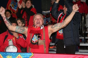 Los aficionados del Formentera se hicieron oír durante todo el partido.
