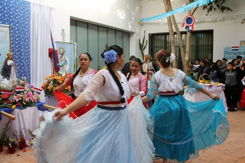Momento de los bailes tradicionales.Foto: Natalia Álvarez.
