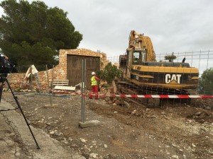 Imagen de la demolición de la casa de Puig den Serra.