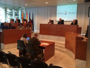 El equipo de gobierno del PP, en el Consell d'Eivissa. Foto: L. A.