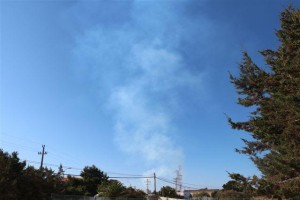 Imagen de archivo en la que se aprecia el humo que sale de la subestación eléctrica de Formentera