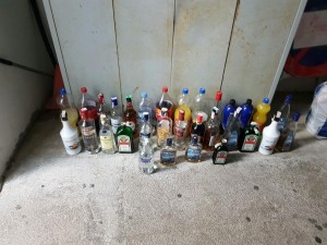 Botellas requisadas por la Policía Local en una actuación anterior