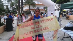 Susana Sevillano se proclamó campeona de Balears en el Aquatló Ciutat d'Eivissa.