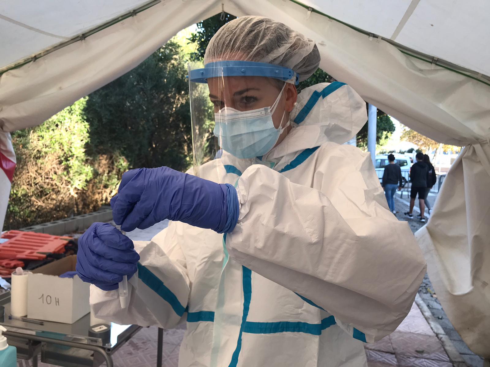 Las instituciones piden precaución en Ibiza tras el aumento de contagios