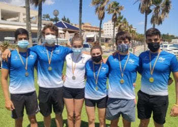 Cadetes medallistas del CNSA.