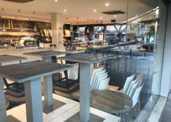Cafetería de Ibiza durante los meses en los que no se pudieron usar interiores.