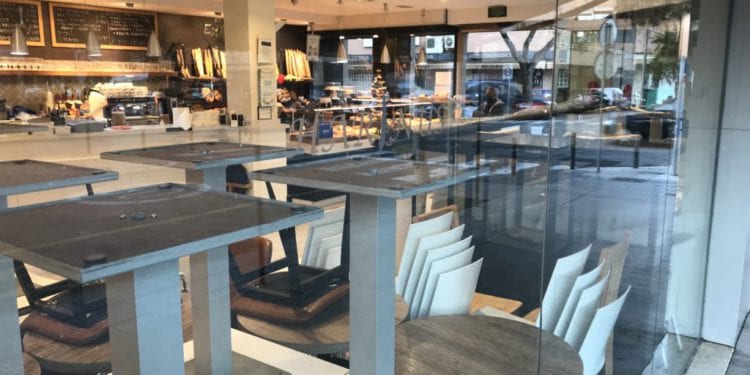 Cafetería de Ibiza durante los meses en los que no se pudieron usar interiores.