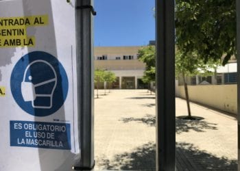 Imagen de archivo del Colegio Sa Bodega de Vila cuando todavía era obligatorio el uso de mascarillas en las aulas.