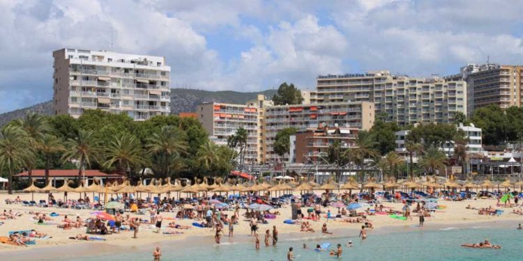 Playa de Magaluf. Foto de Liilia Moroz