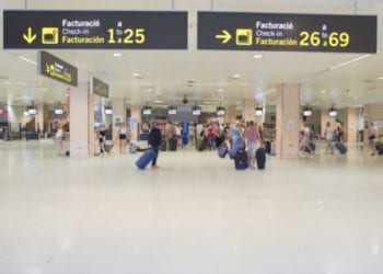 Imagen de archivo del aeropuerto de Ibiza.