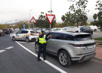 Imagen de archivo de un control de Policía Local de Sant Antoni.
