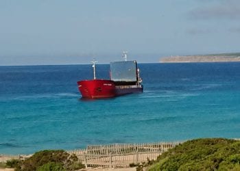 Imagen del barco de RàdioIlla