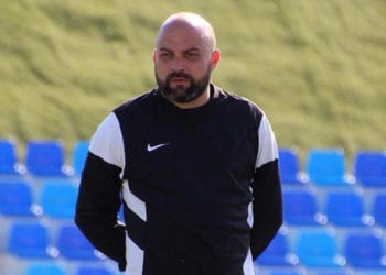 Manolo González entrenador La Peña