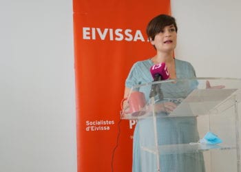 Irantzu Fernández en su comparecencia.