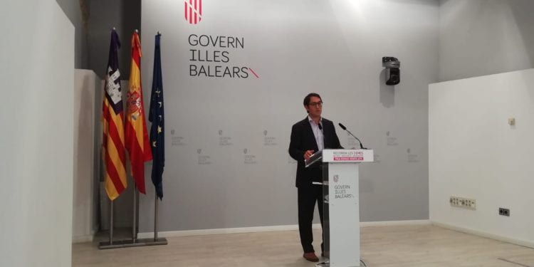 Iago Negueruela, en rueda de prensa tras el Consell de Govern.