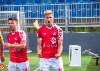 Gianluca Simeone en su etapa de jugador de la CD Ibiza