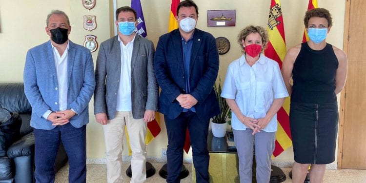 El Secretario de Estado de Política Territorial y Función Pública, Víctor Francos, en su visita a Ibiza.