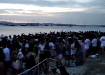 Captura del vídeo compartido por Formentera Avui de una de las fiestas en Formentera durante las restricciones.
