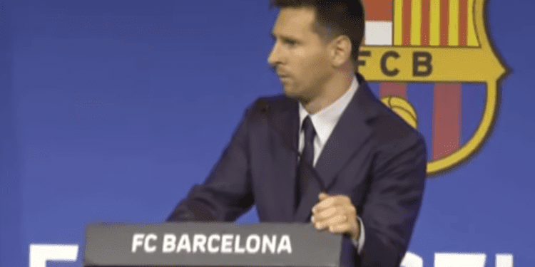 Messi durante la rueda de prensa de despedida del club.