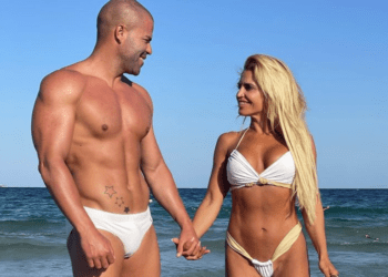 Chari Lojo y su novio. Los dos viven y trabajan en Ibiza. Foto Instagram Chari Lojo