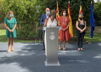 Francina Armengol con los presidentes insulares.
