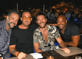 Amaury Nolasco, a la derecha de la imagen, junto a Eastwood, Rocca y Ferrer en Lio Ibiza