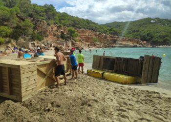 Sustitución de la torre de Cala Saladeta.