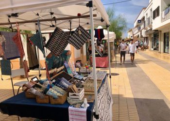 Las ayudas oscilan entre los 1.500 euros que pueden recibir las paradas de los mercados y los 7.000 euros que pueden recibir los empresarios con dos establecimientos.