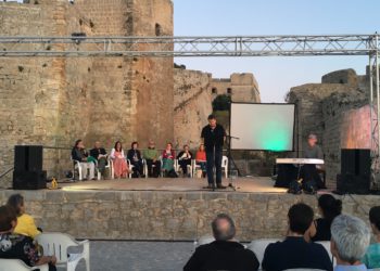 Imagen de archivo de un recital de poesía el Baluard de Sant Pere.