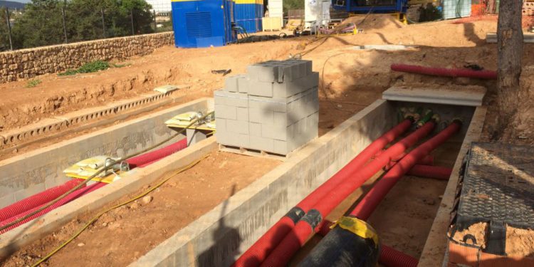 Obras de instalación del cable eléctrico entre Ibiza y Mallorca en una imagen de archivo