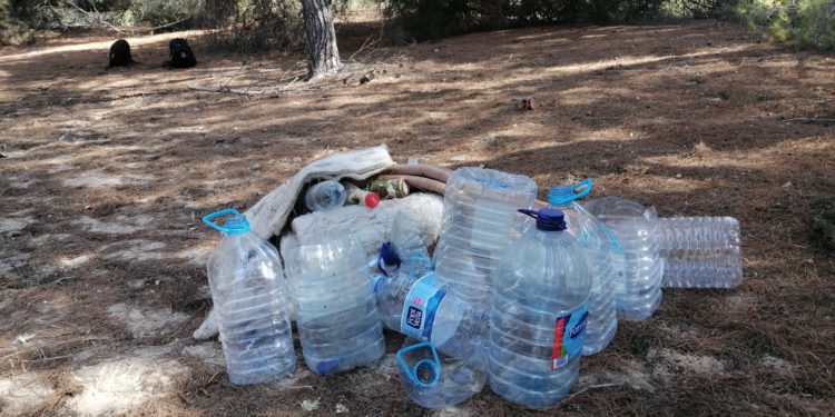 Foto: Agentes de Medio Ambiente.