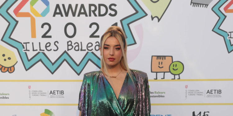 Lola Índigo en un evento de los premios celebrado en Ibiza.