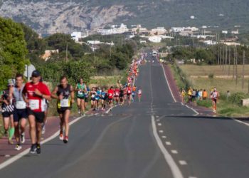 Imagen de una edición anterior de la Media Maraton de Formentera. Imagen Turismo de Formentera