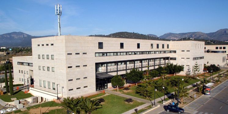 Un edificio de la UIB en Mallorca
