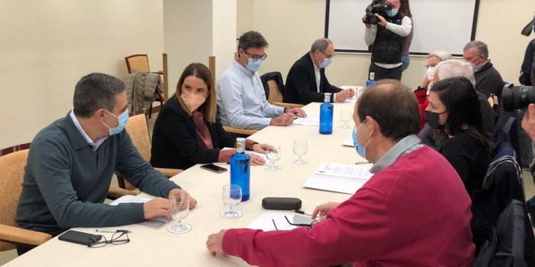 Reunión en Ibiza de Prohens con empresarios.