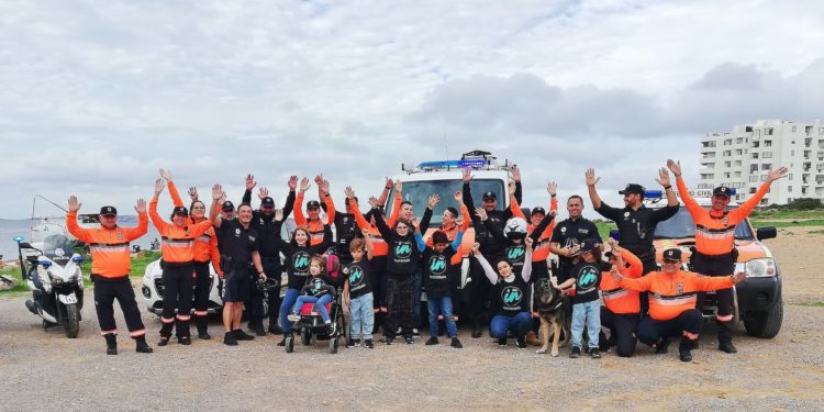 Imagen de grupo durante la sesión de fotos.