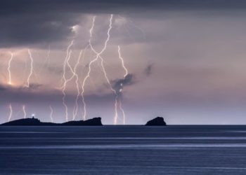 Imagen de archivo de una tormenta en la costa de Sant Josep y Sant Antoni-Foto: Jorge Páez.
